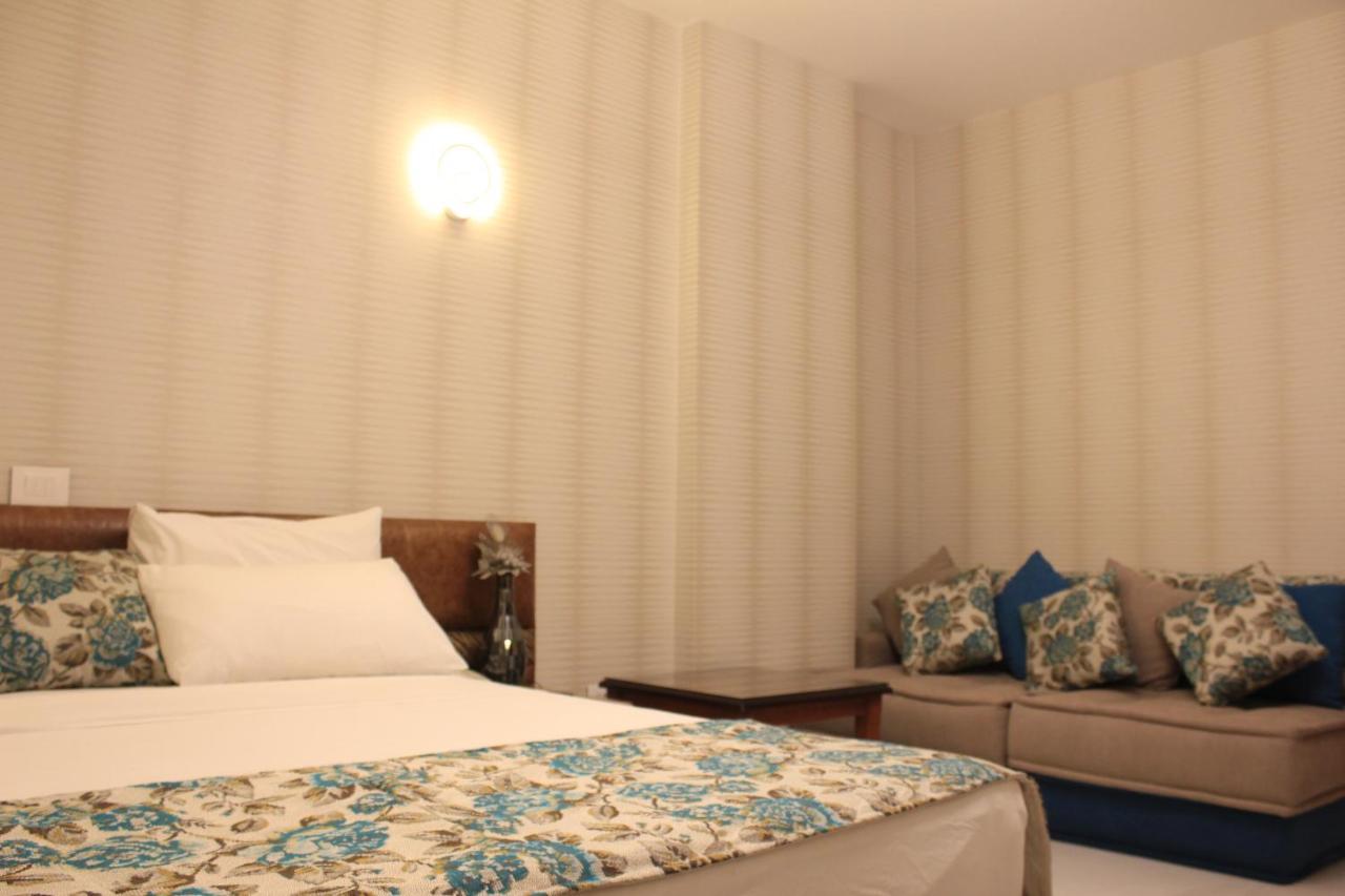 Camelot Hotel Jounieh Εξωτερικό φωτογραφία