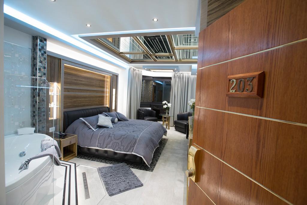 Camelot Hotel Jounieh Εξωτερικό φωτογραφία